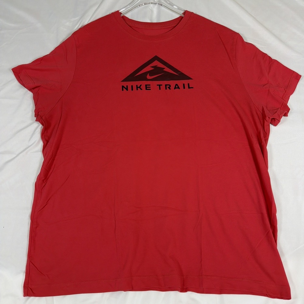 Nike Trail Dri-Fit Mens XXL T-Shirt Red Short Sleeve Running Athletic Tee